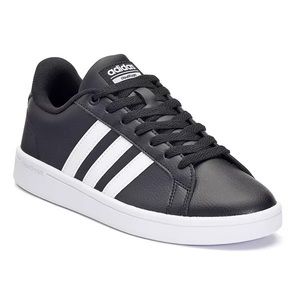 Adidas Black and White Cloudfoam Womens Sneaker size 9.5